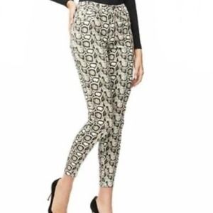 Good American Black and Cream Patterned Skinny Jeans
